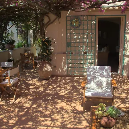 Bed & Breakfast La Bouganville Gaeta