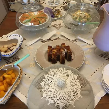La Bouganville Bed & Breakfast